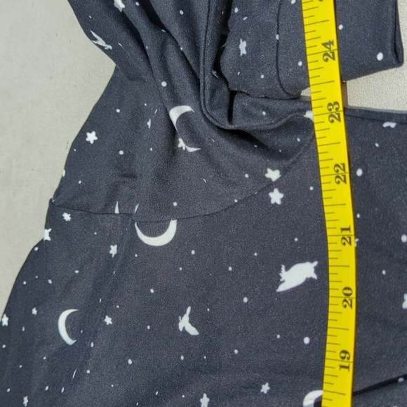 Womens Bluenotes Black Long Sleeve Star Moon Soft Cozy Lounge Top - Large NWT - Picture 5 of 5